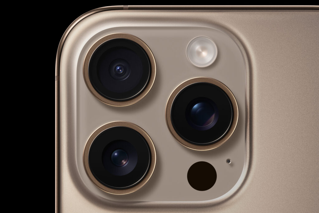 Apple iPhone 16 Pro camera system 240909